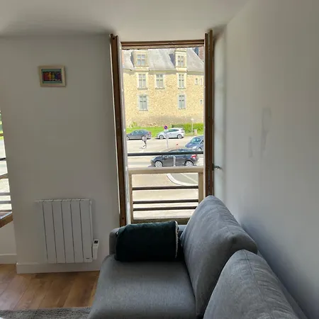 Des Perroquets Châteaubriant